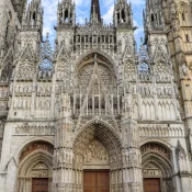 Comment valoriser un bien immobilier pour augmenter sa rentabilité en location saisonnière