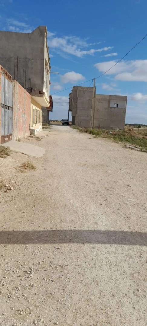 Agence Immobiliere A Kairouan Terrain à Vendre 21